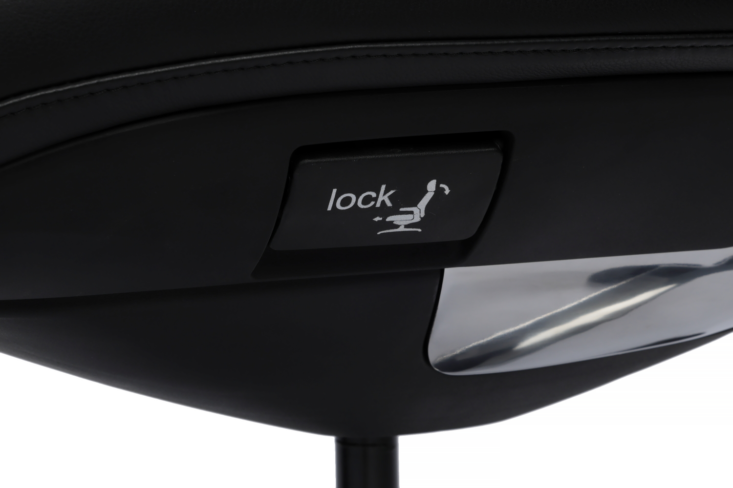 Кресло руководителя RivaChair Mark FK006-A