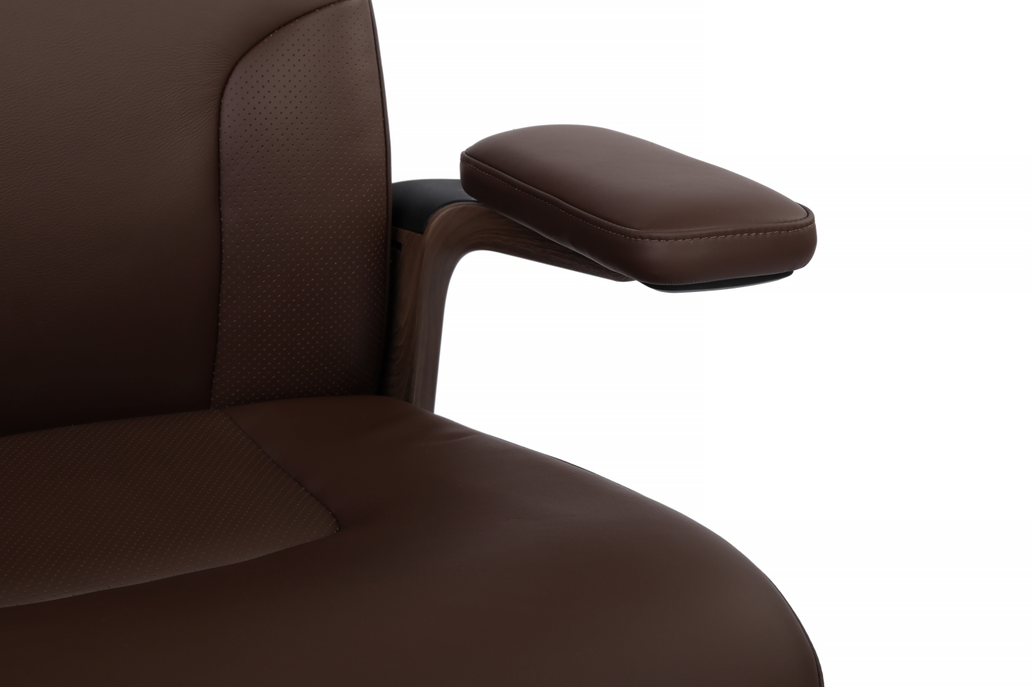 Кресло руководителя RivaChair Mark FK006-A