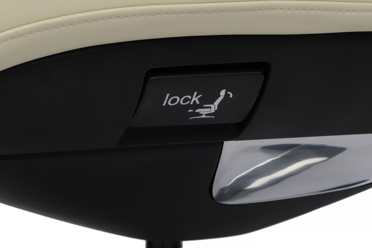 Кресло руководителя RivaChair Mark FK006-A