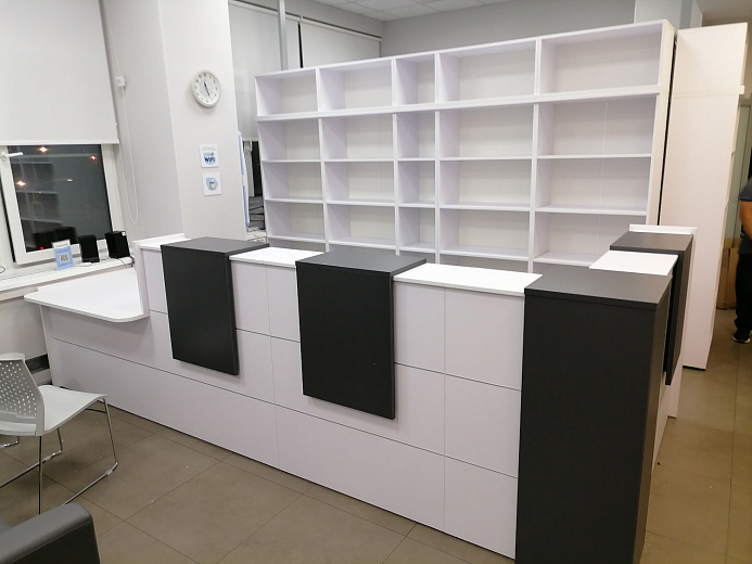 Стойка ресепшен для медицинского центра