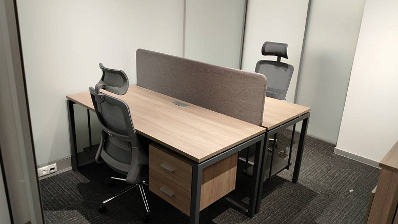 Рабочие места для производственной компании