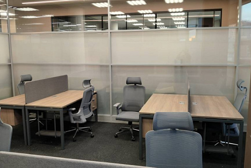 Рабочие места для производственной компании