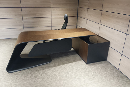 Кабинеты руководителей для торговой компании