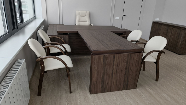 Кабинет руководителя для производственной компании